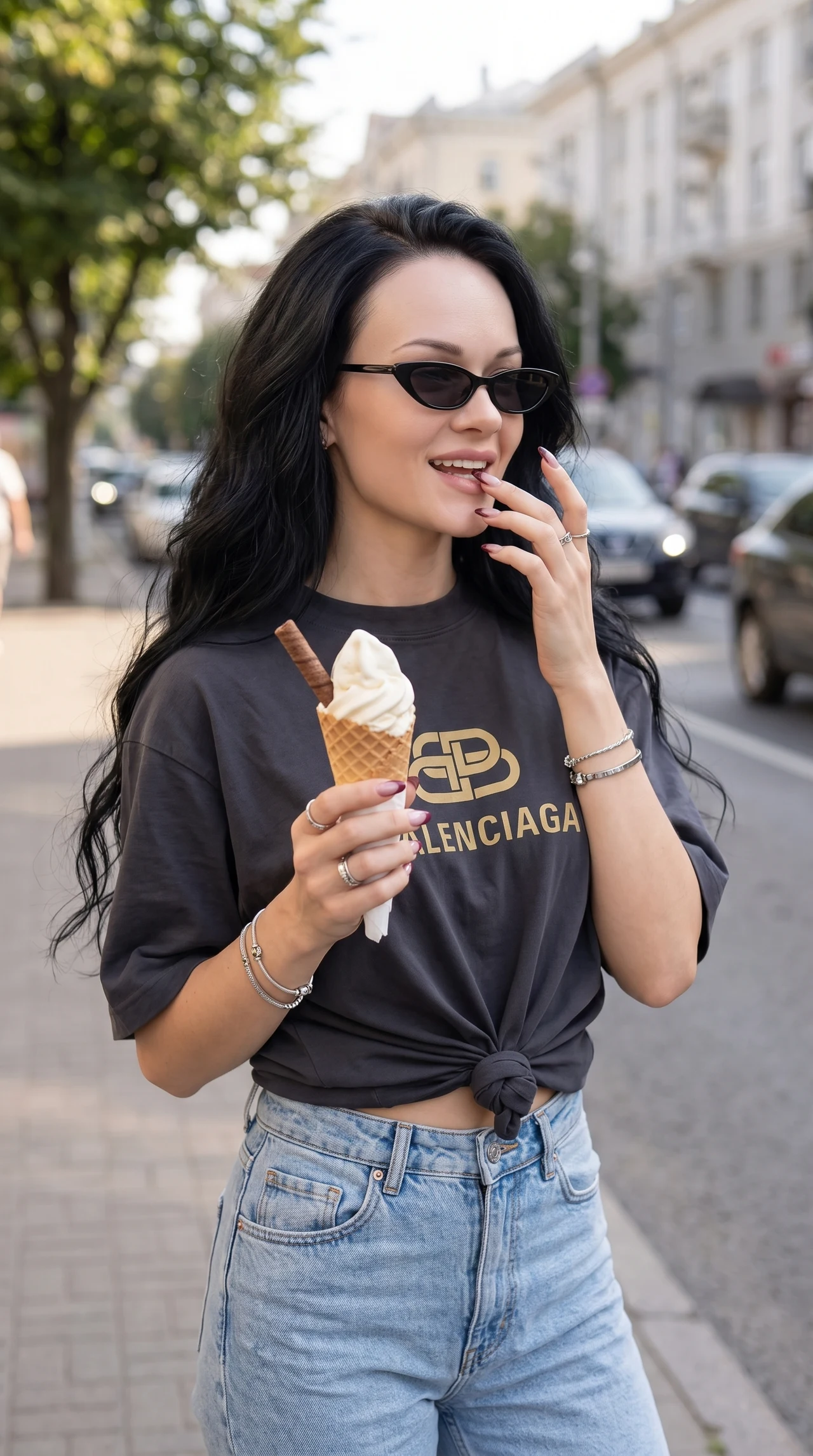 Нажмите 🔁 и повторите этот кадр 🖤