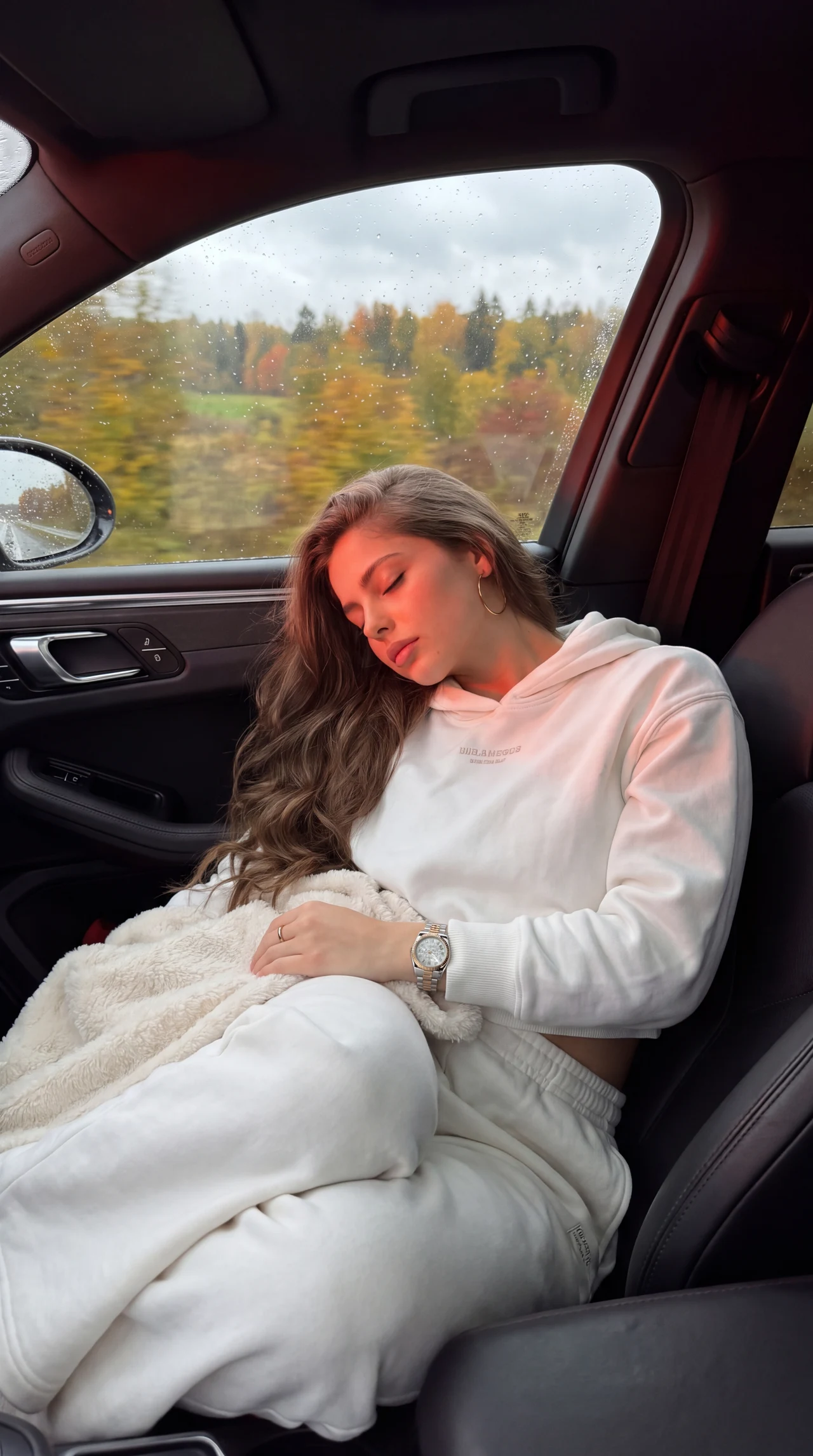 🍁 Осень за окном автомобиля..... 👆🏼 Нажмите на 🔄 чтобы повторить ✨